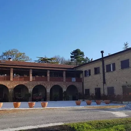 Farm stay Yellowstone In Chianti E Pool