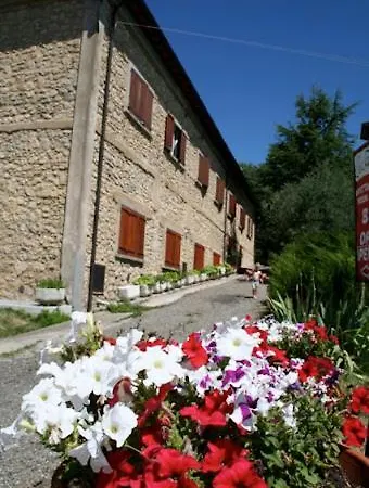 Yellowstone In Chianti E Pool