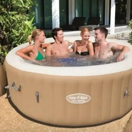 Yellowstone In Chianti E Pool