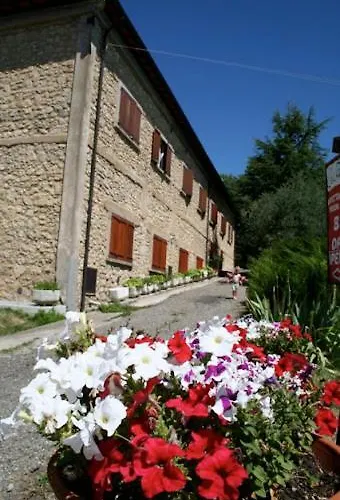 Yellowstone In Chianti E Pool